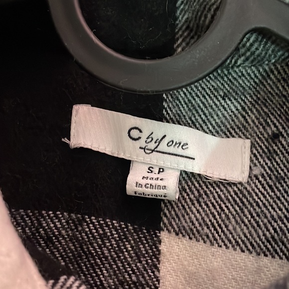 Checkered Shacket - Picture 2 of 3